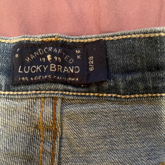 Lot of 9 pairs of jean shorts - Picture 10 of 12